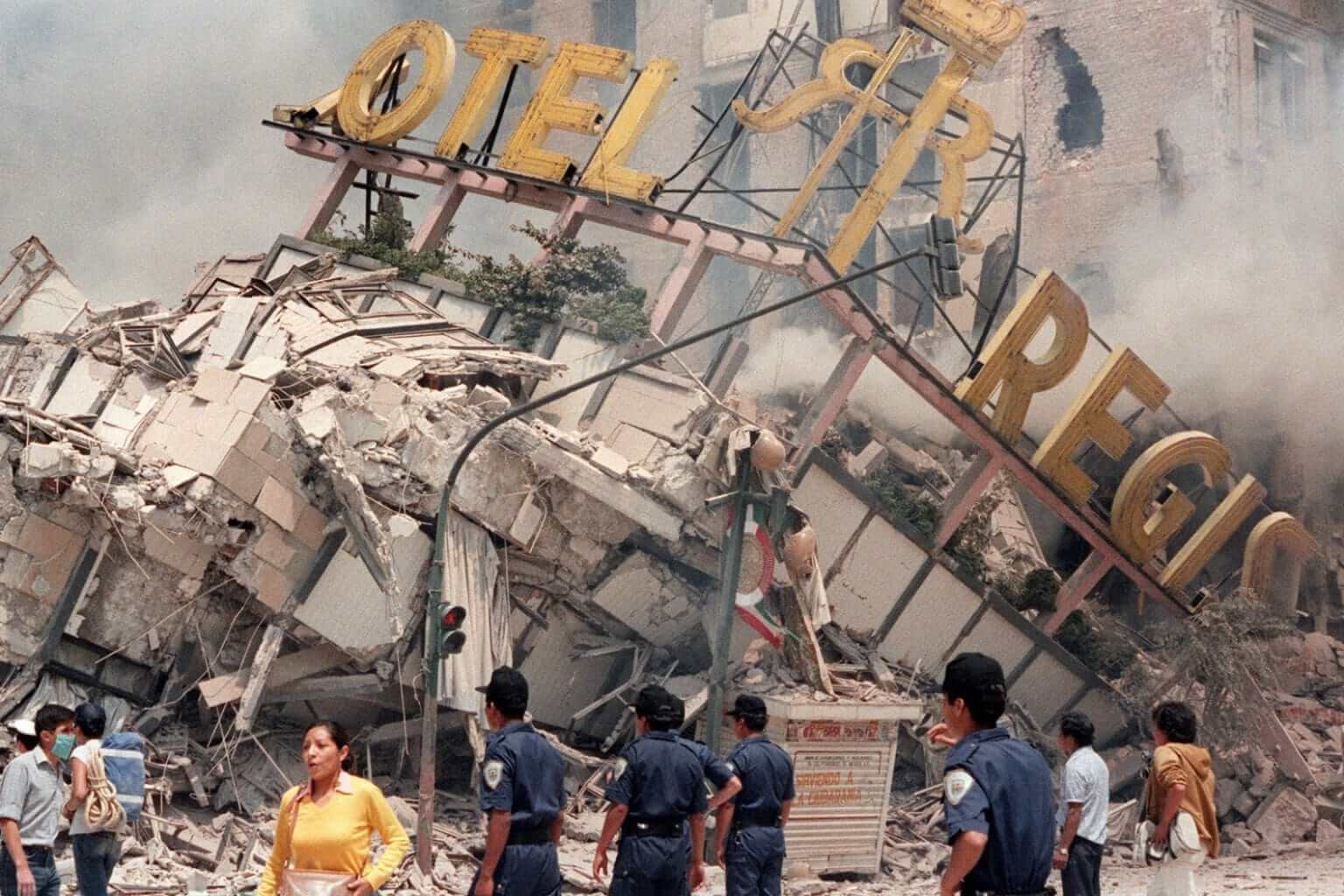 México conmemora los terremotos de 1985 y 2017