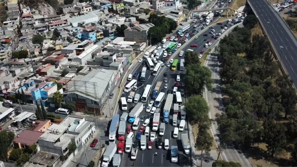 Megamarcha de Transportistas y del Sector Salud Paraliza el Tránsito en la CDMX y Edomex